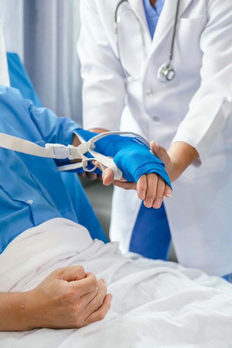 Minor Injury Treatment. Xray near me Illinois