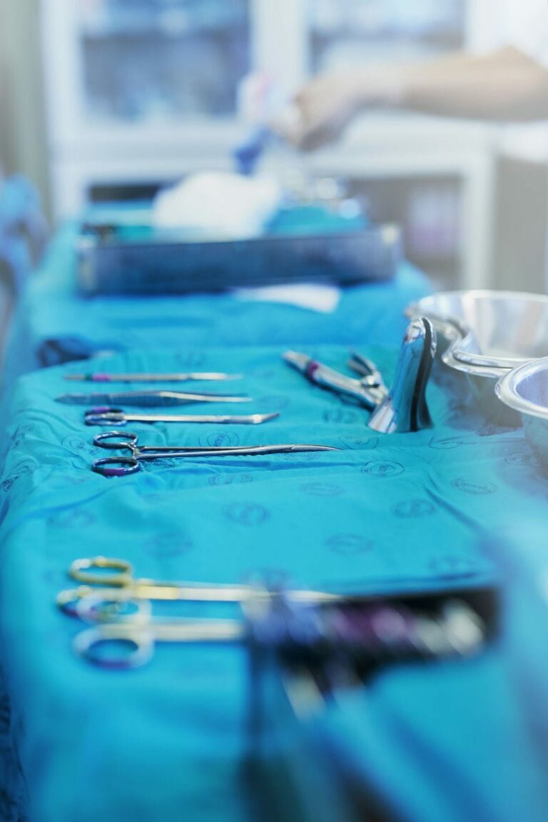 Minor Surgical Procedures. Laceration repair, stitches near me Illinois